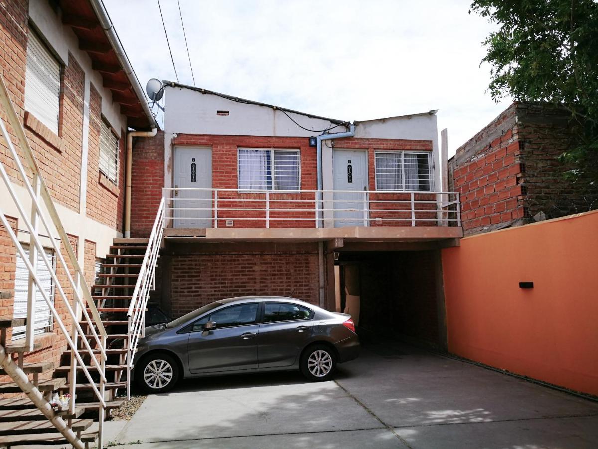 Departamentos Las Araucarias- 2 A 5 Personas Con Estacionamiento Neuquen Exterior photo